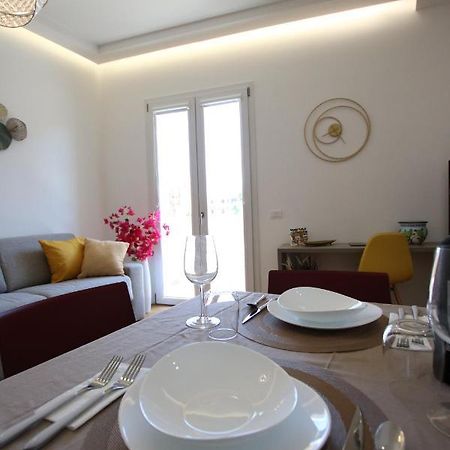 Sikelika Apartment Syracuse ภายนอก รูปภาพ