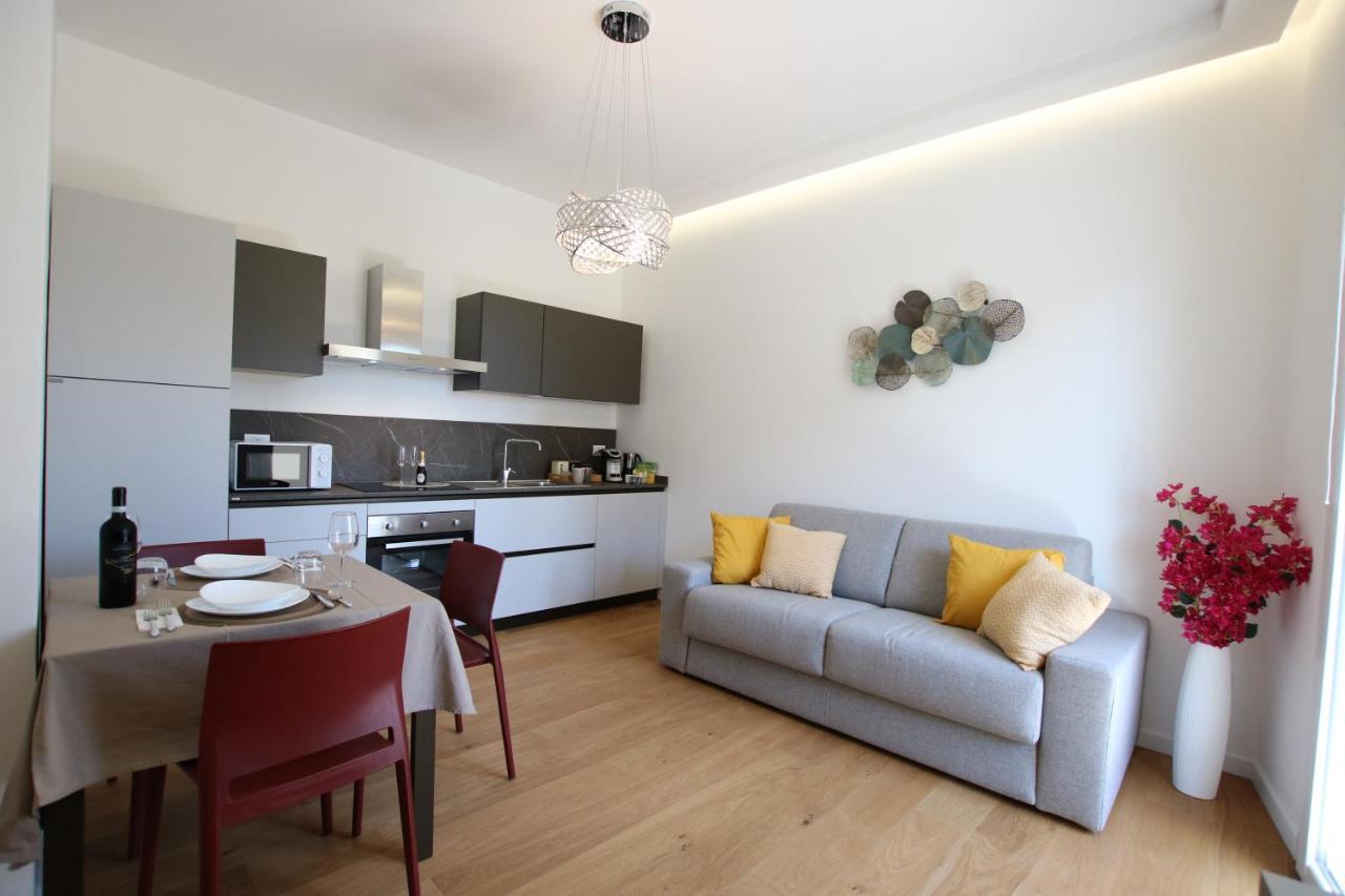 Sikelika Apartment Syracuse ภายนอก รูปภาพ