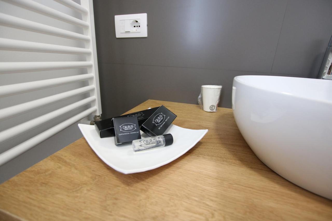 Sikelika Apartment Syracuse ภายนอก รูปภาพ